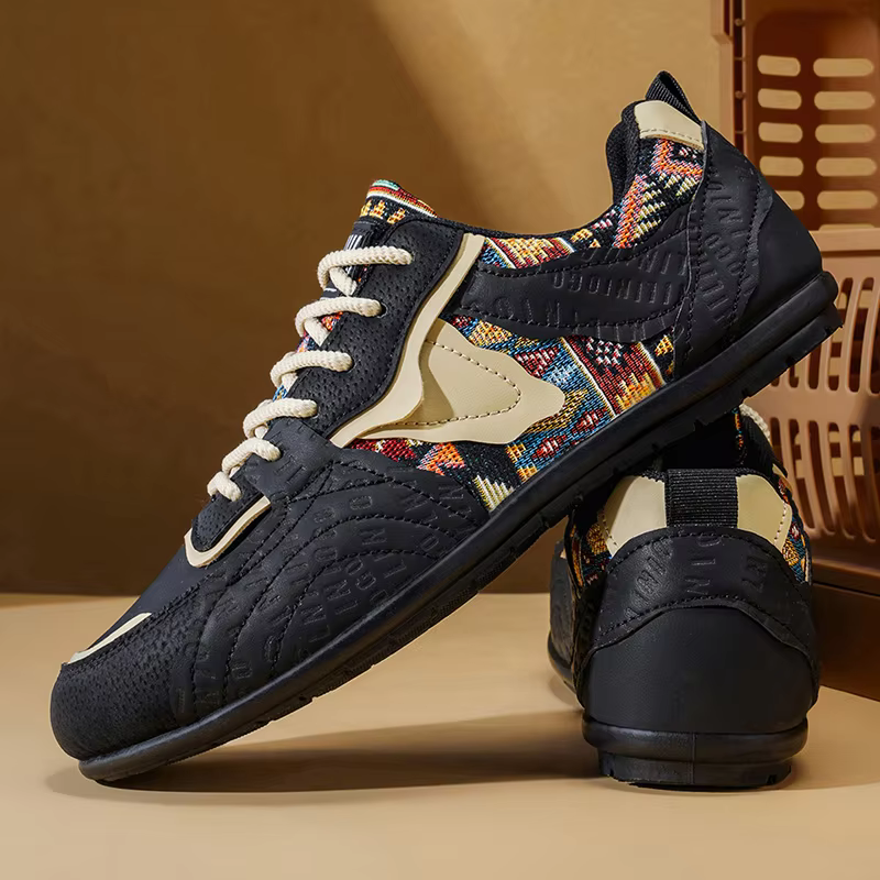 Men's Retro German Trainer Sneakers - Ethnic Tribal Print Low-Top Casual Shoes, Vintage Fashion Walking Sneakers for Men