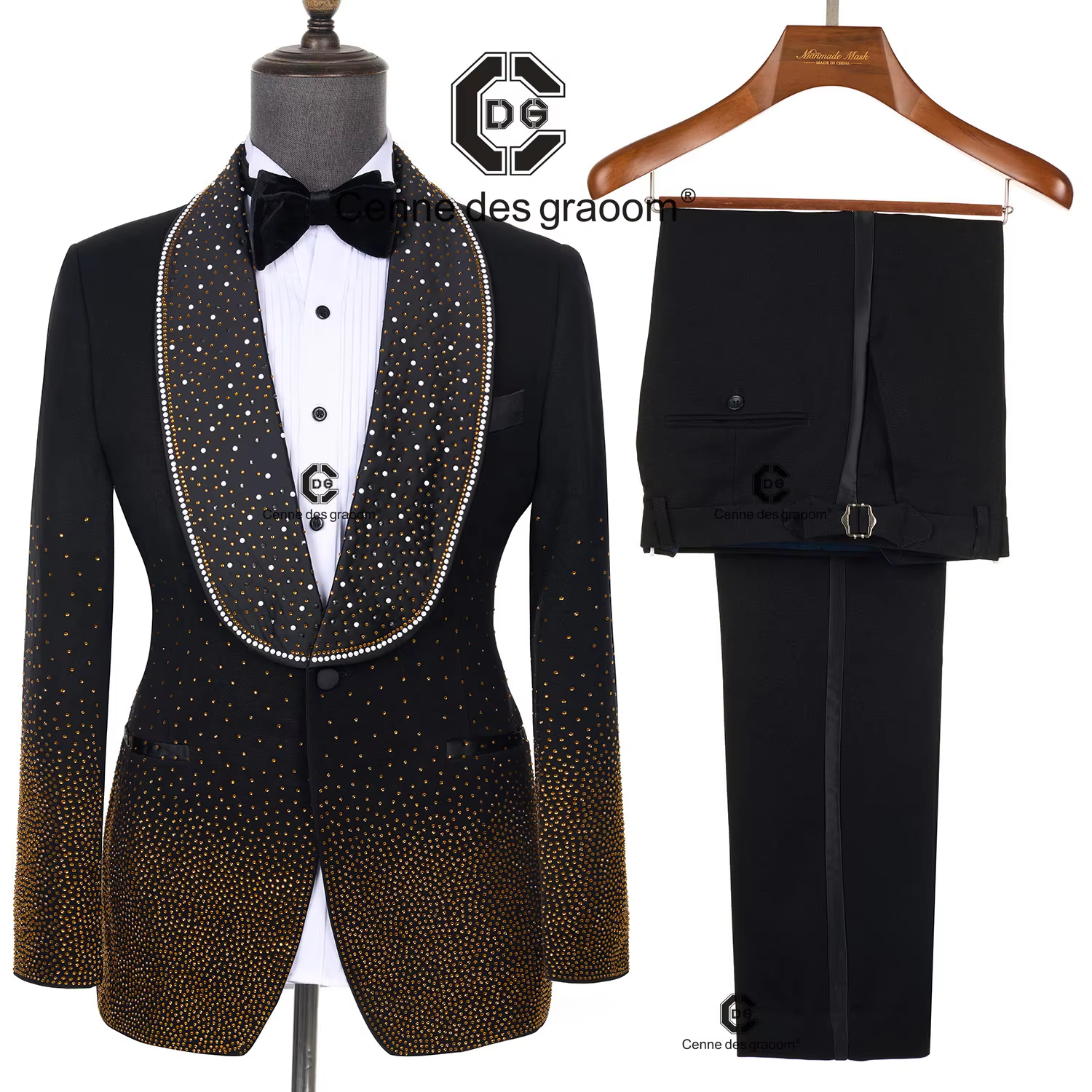 Cenne Des Graoom 2025 New Elegant Men Suits Jewelry Ornament Shining Black Gold Tuxedo with Oversized Shawl Lapel for Wedding
