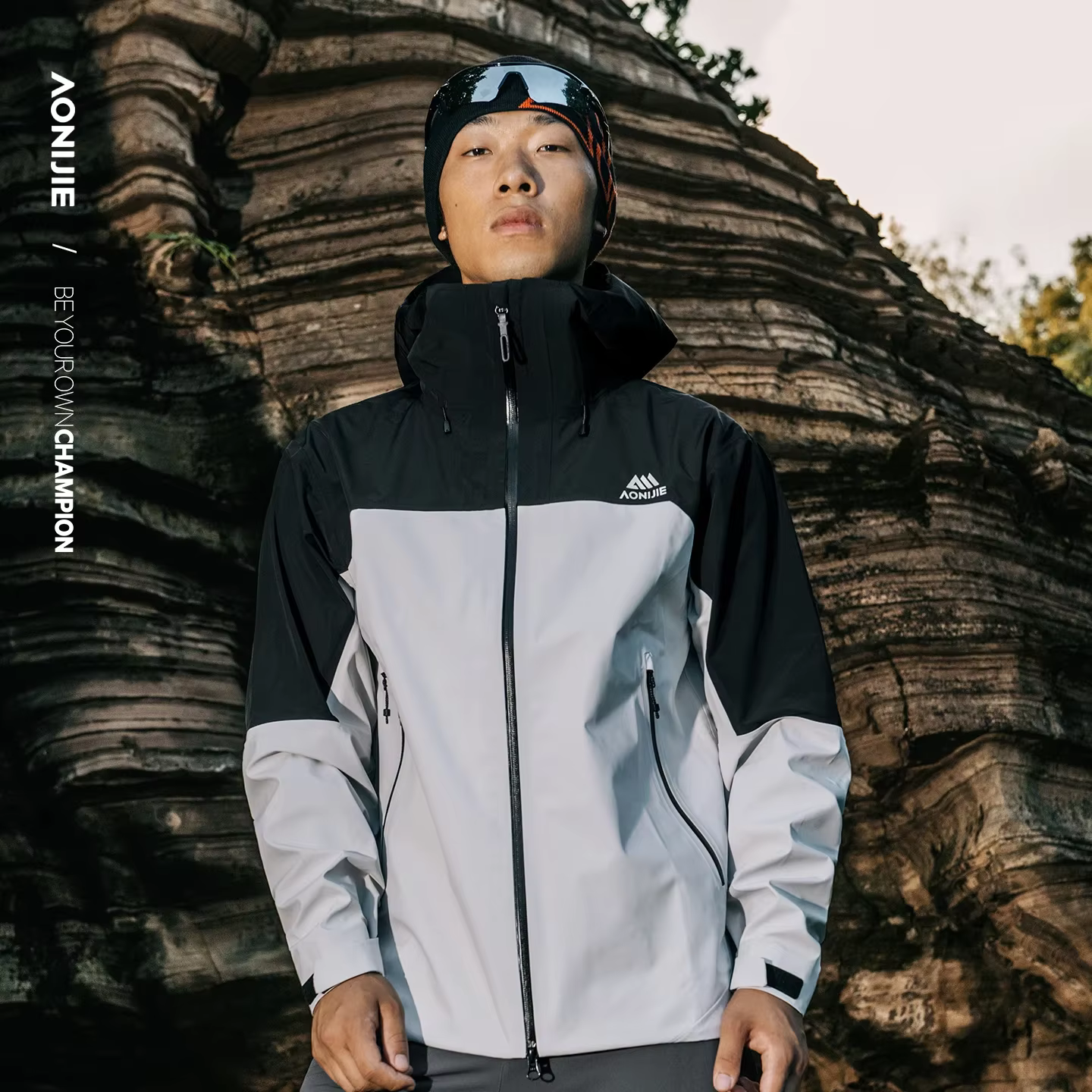 Aonijie Outdoor Jackets Hard Shell Windproof and Waterproof Fashionable Camping Fishing Sports Versatile Casual Jacket