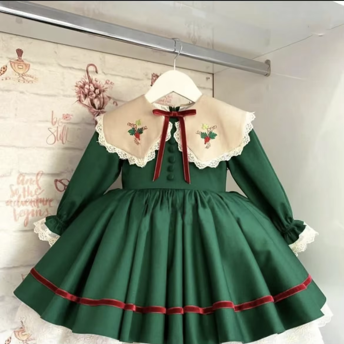 0-12Y Baby Girl Autumn Winter Green Fruit Embroidery Vintage Spanish Princess Ball Gown Dress for Christmas Eid Causal C116