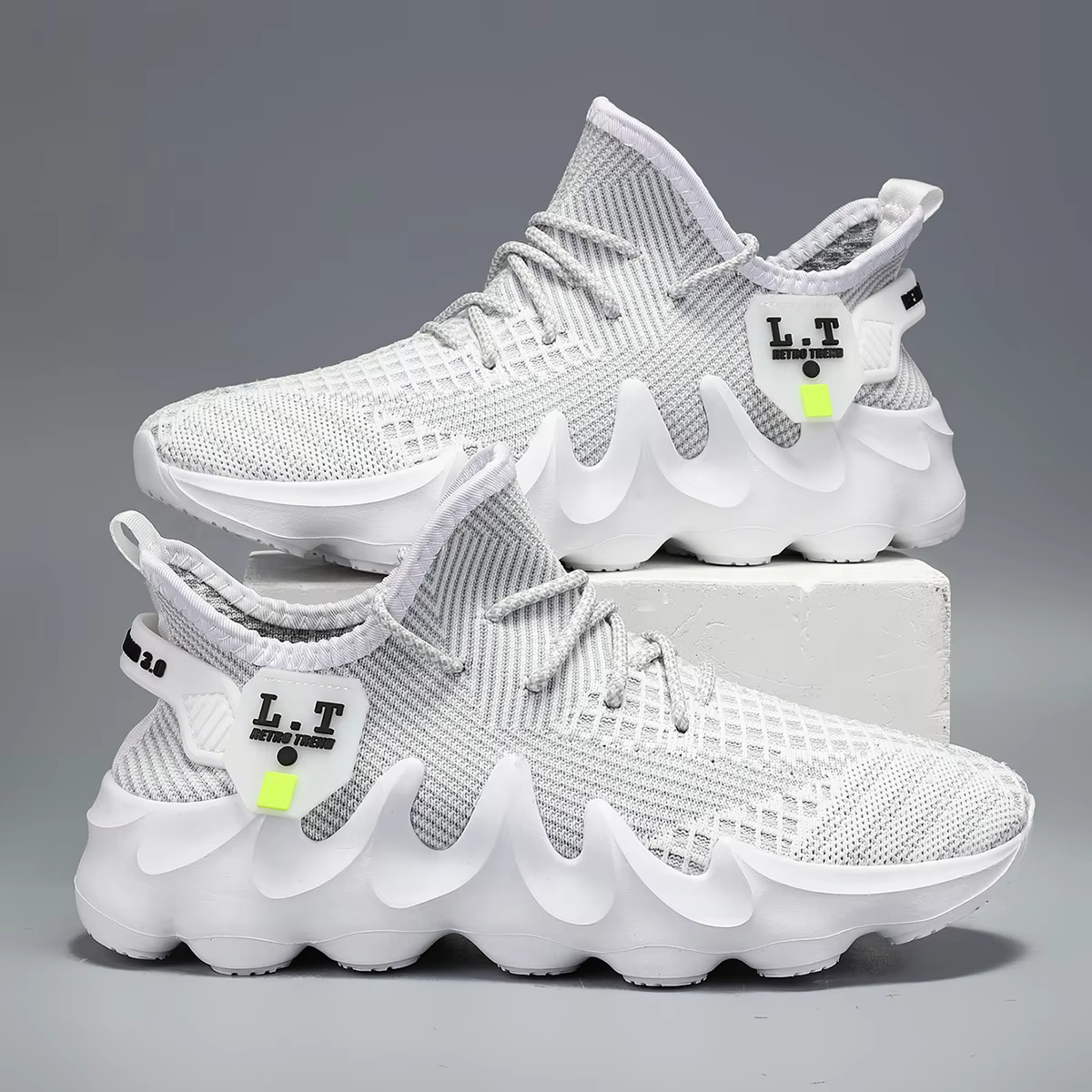 Men's Large Size Sports Shoes Outdoor Hiking Running Comfortable Casual Versatile Fashionable Training Shoes for Couples