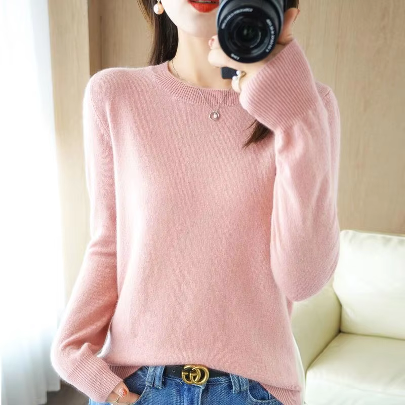 Autumn and winter new round neck sweater female pullover sweater with long-sleeved bottom coat