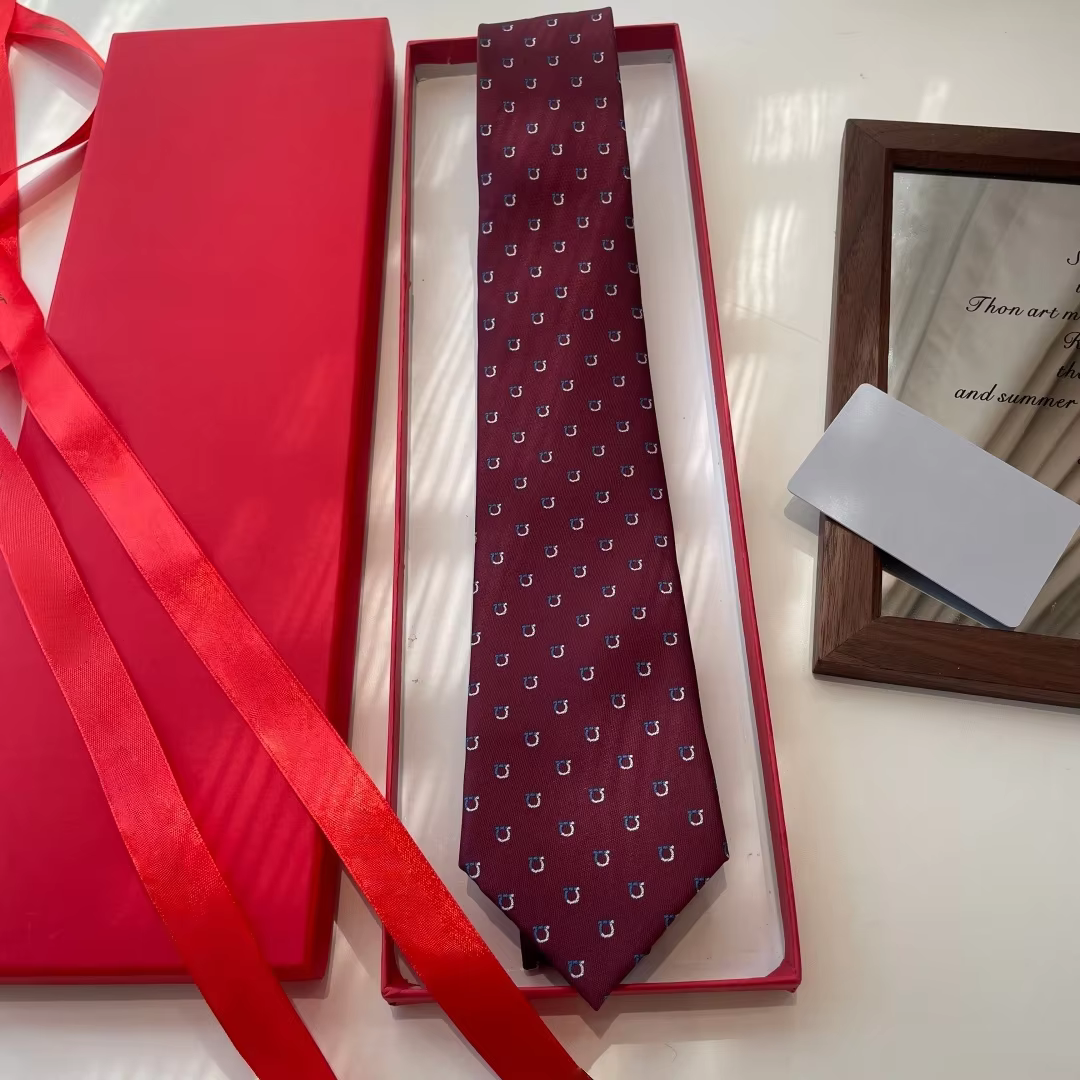 Handmade 100% Top Grade Twill Silk Luxury Brand Men's Neck Ties Soft Skin-friendly F Style Business Formal Bow Tie Holiday Gifts