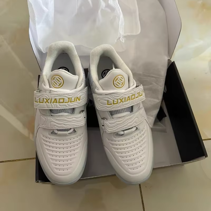 2026 Professional Weight Lifting Training Shoe Women Top Quality Squat Hard Pull Shoe Indoor Gym Shoes Female Sports Shoe