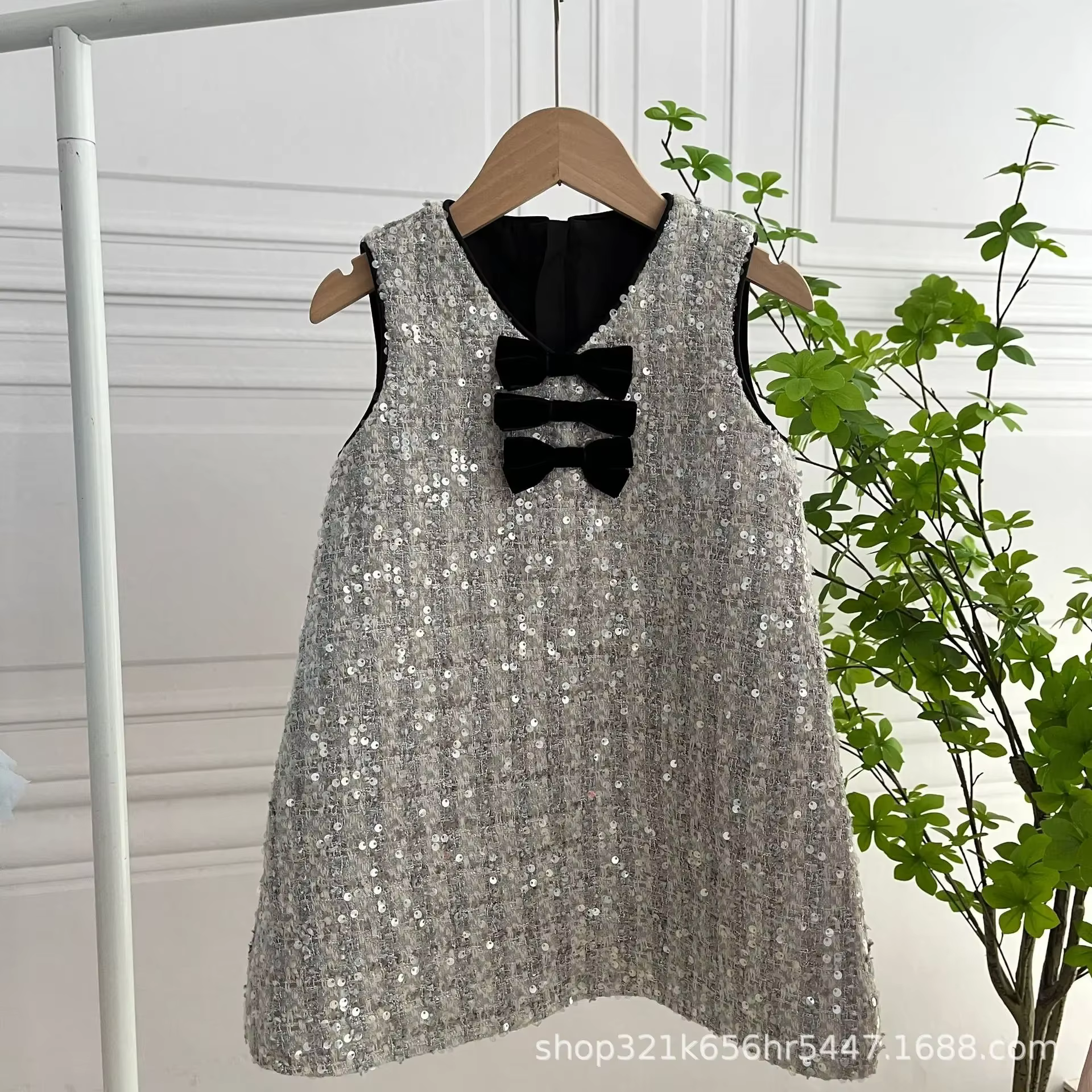 2024 New Style Women's Autumn/Winter Woolen Vest Dress Sleeveless Tweed Skirt For Girls Casual Wear