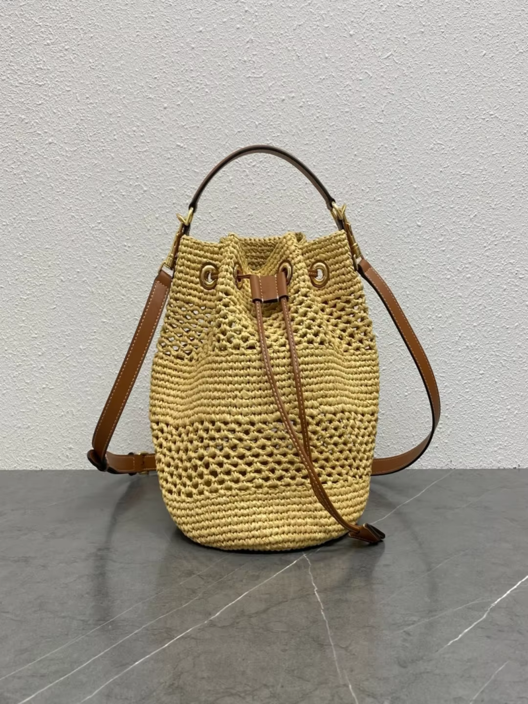 Handmade Raffia Bucket Bag Women Genuine Leather Drawstring Gold-Tone Hardware Convertible Crossbody Shoulder Summer Handbag