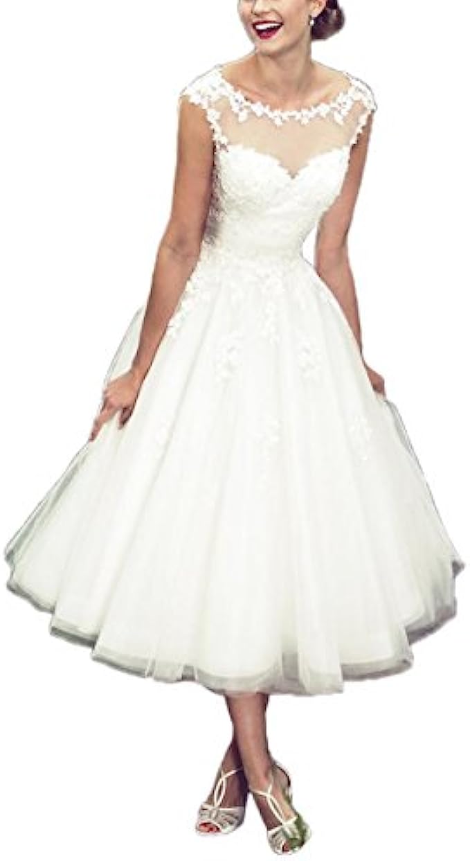 Women’s Elegant Sheer Vintage Short Lace Wedding Dress for Bride